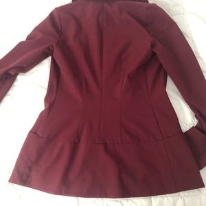 Dynamite XS maroon blazer.